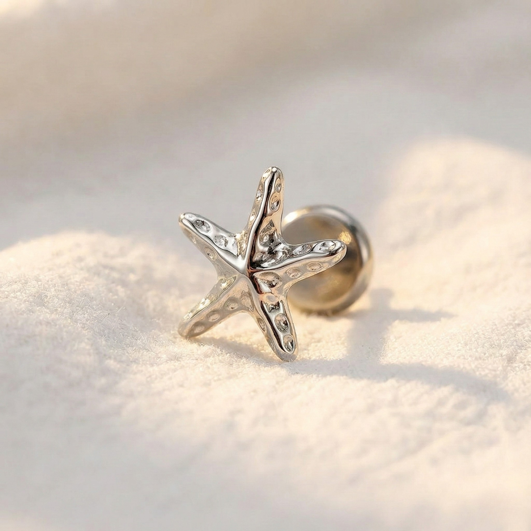 16G Tiny Titanium Starfish Flatback - Summer Cartilage Stud for Helix & Lobe