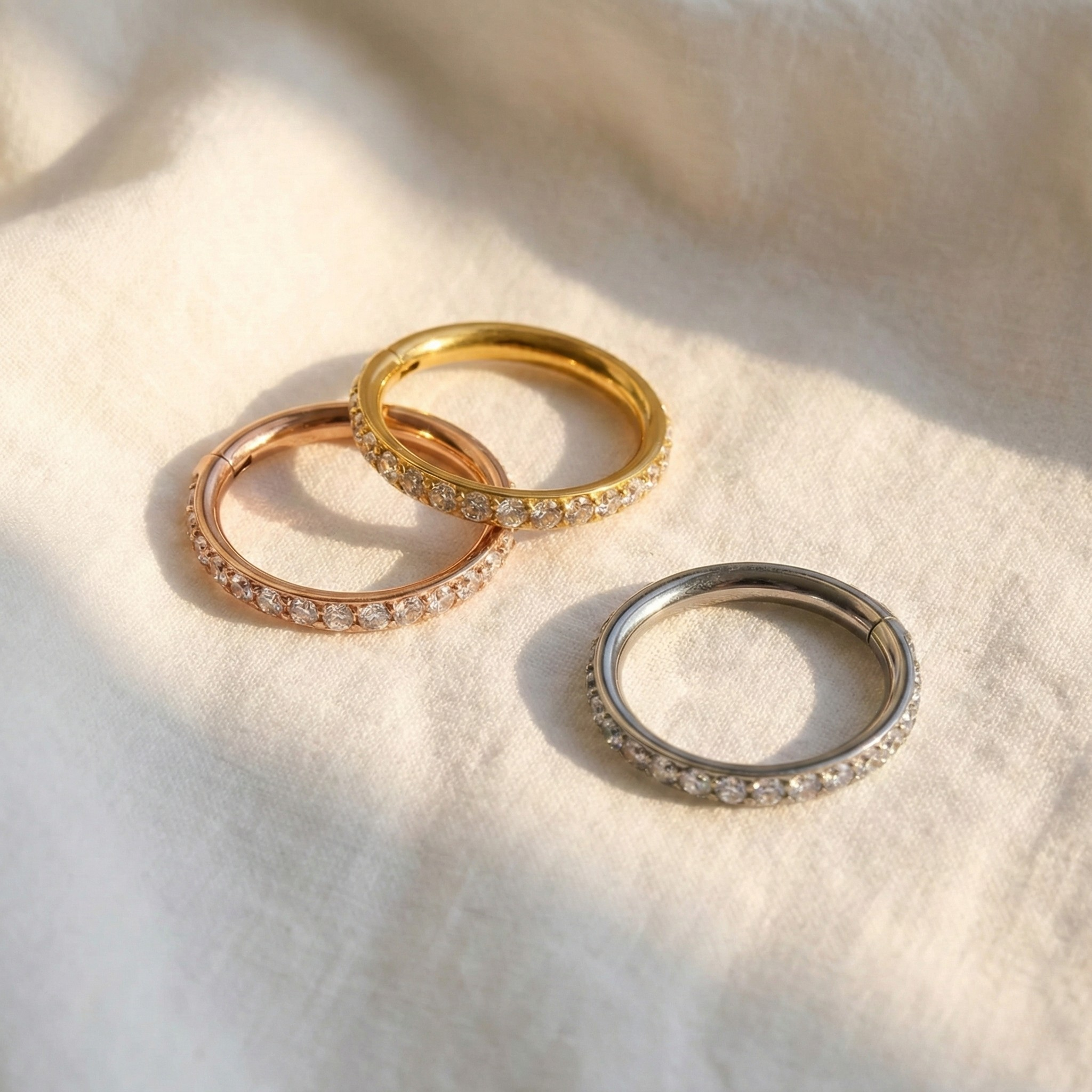 16G/18G Titanium Clicker - CZ Hoop for Septum, Helix & Tragus