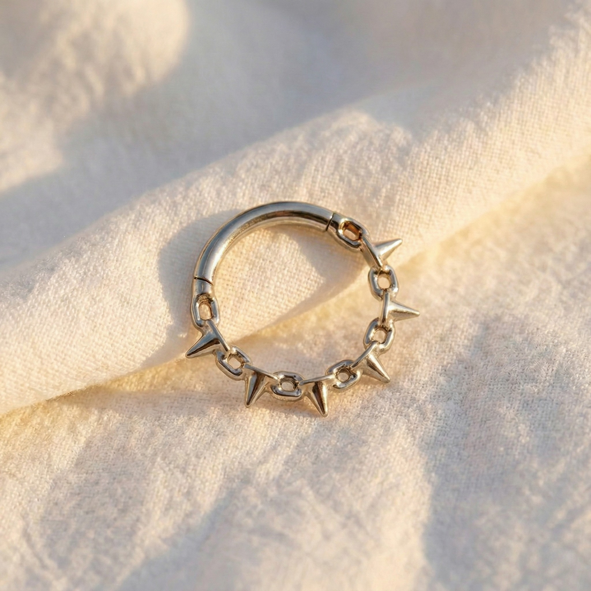 16G Spiked Chain Hoop - Titanium Septum & Daith Clicker