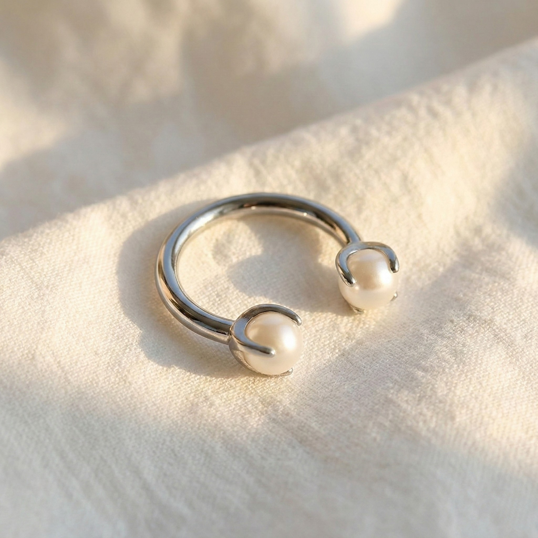 16G Pearl Titanium Horseshoe - Circular Barbell for Septum, Daith & Cartilage