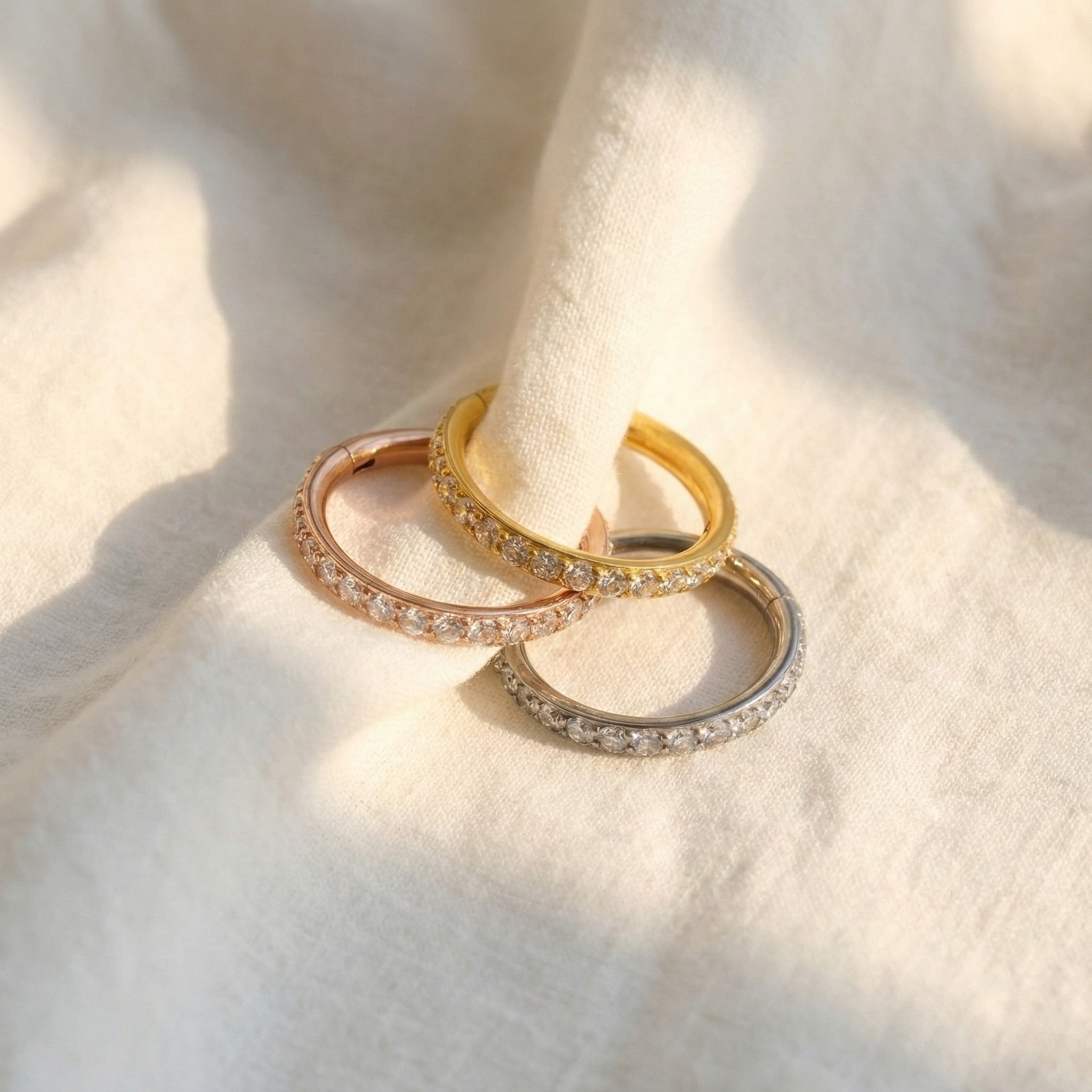 16G/18G Titanium Clicker - CZ Hoop for Septum, Helix & Tragus