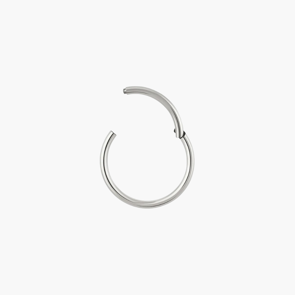 ASTM F136 Titanium Hinged Clicker Hoop (16G, 18G, 20G)