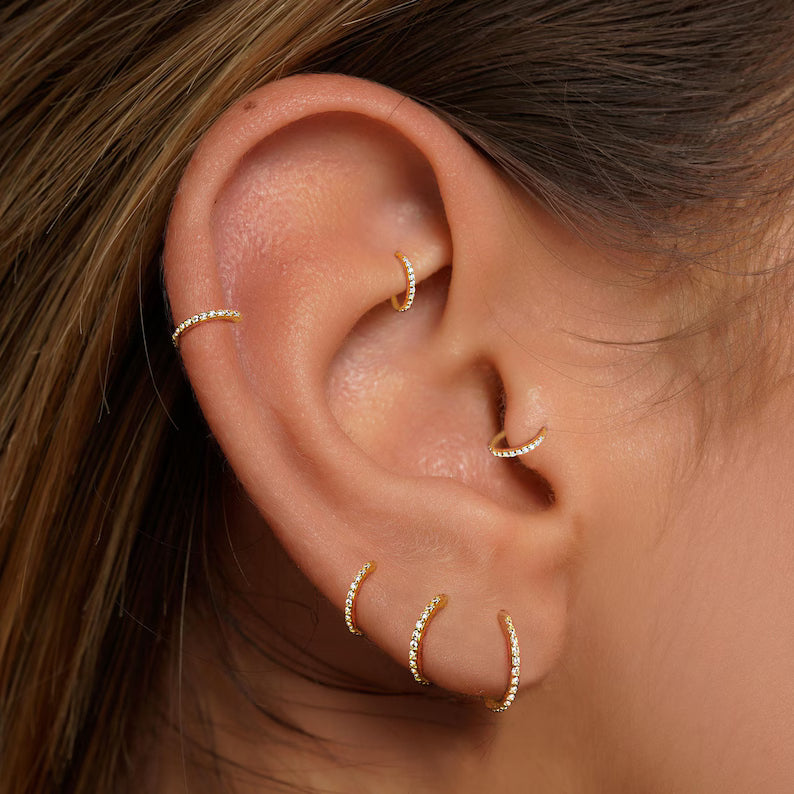 16G/18G Titanium Clicker - CZ Hoop for Septum, Helix & Tragus